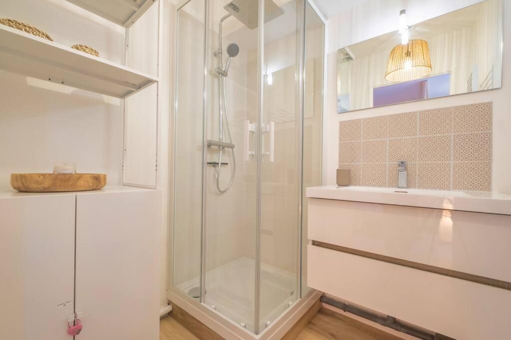 Ferienwohnung Le Jeroboam Reims Exterior foto
